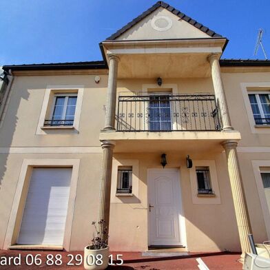 Maison 7 pièces 399000 €