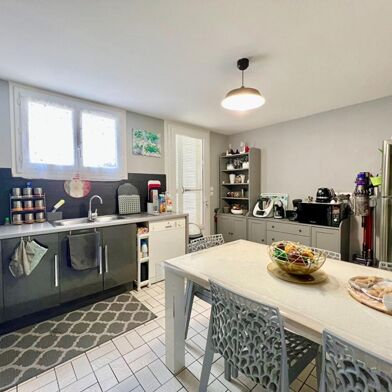 Immeuble  238000 €