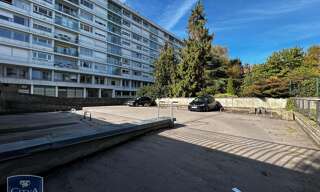 Garage   m² à louer à Angers (49100)