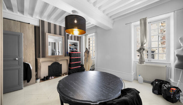 Villa / Maison 11 pièces  à vendre Buxy 71390