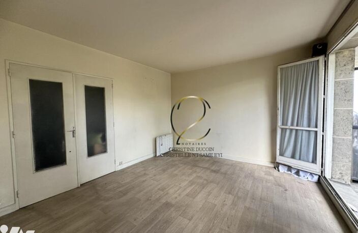 Vente appartement 3 pièces 56 m² Saint-Denis (93380) — photo 2