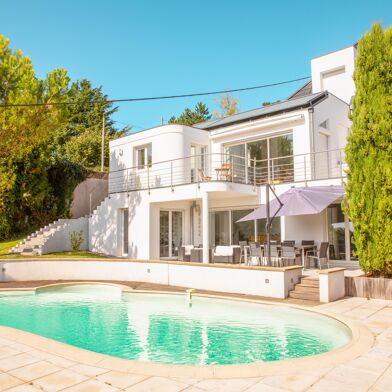 Maison 8 pièces 895000 €