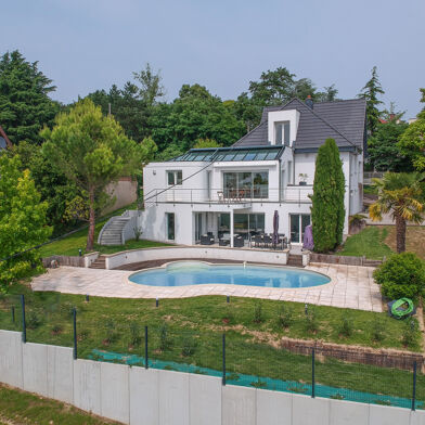 Maison 8 pièces 895000 €