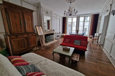 Appartement 8 pièces 328000 €