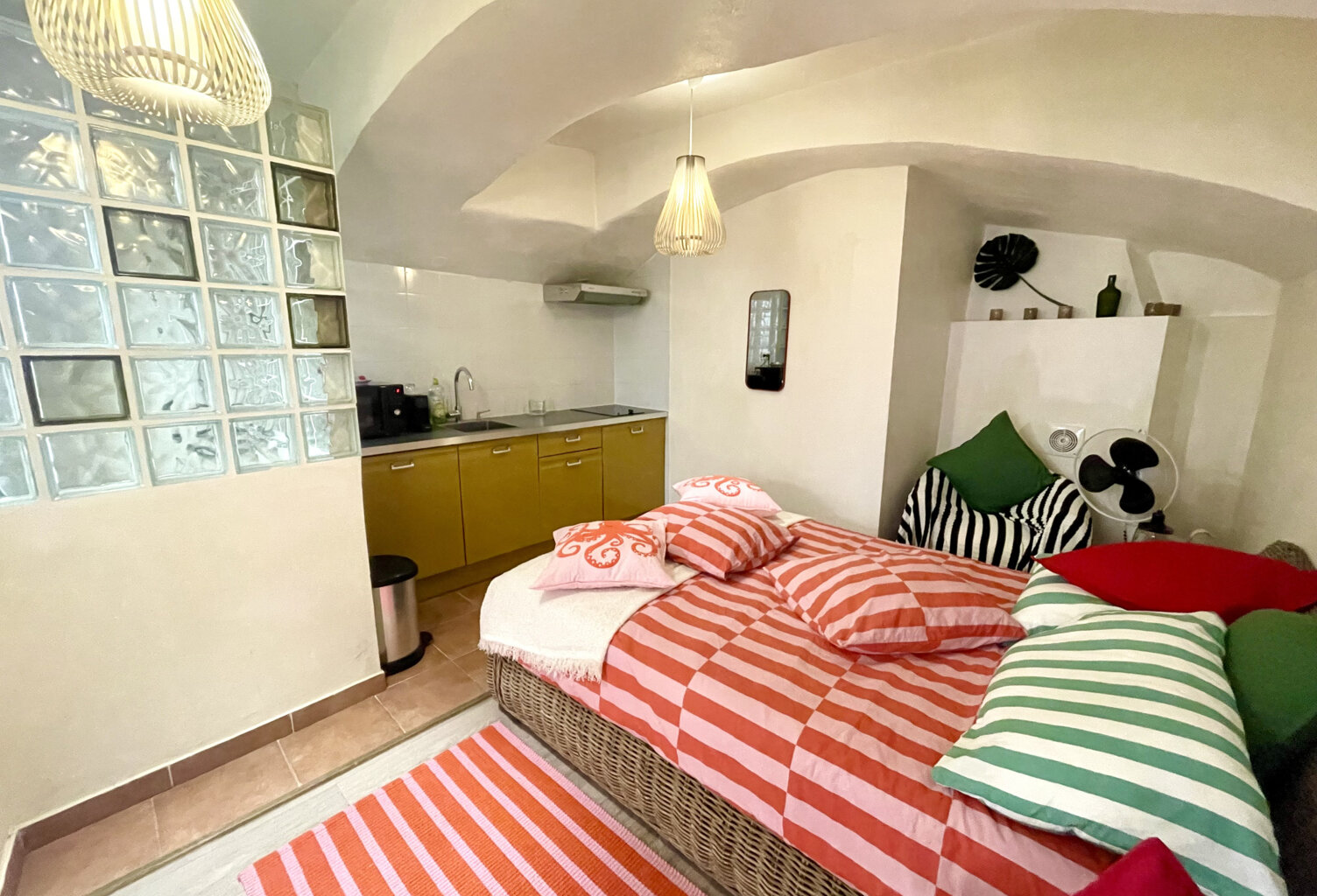STUDIO 24 m2 ROQUEBRUNE VILLAGE — photo 1