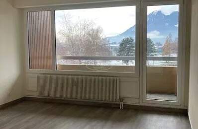 Appartement à Cluses — photo du bien