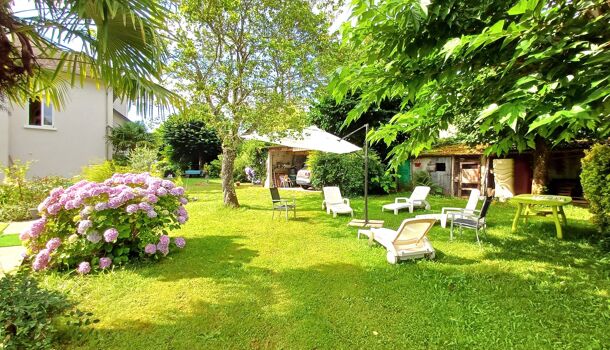 Villa / Maison 8 pièces  à vendre Nay 64800