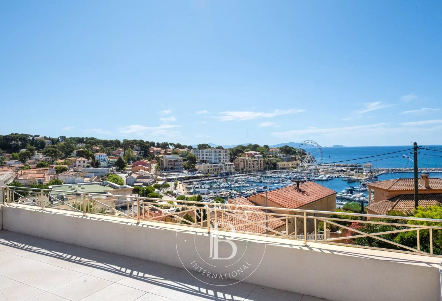 Vente - Carry Le Rouet - Appartement -  Vue mer - 3 chambres - — photo 1