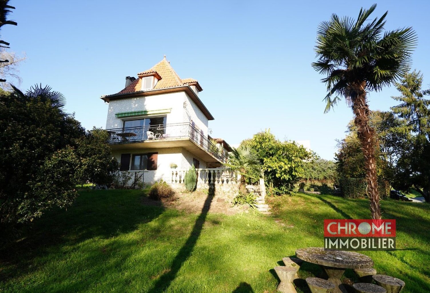 Maison 7 pièces 136 m&sup2; — photo 1