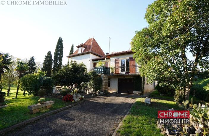 Maison 7 pièces 136 m&sup2; — photo 2