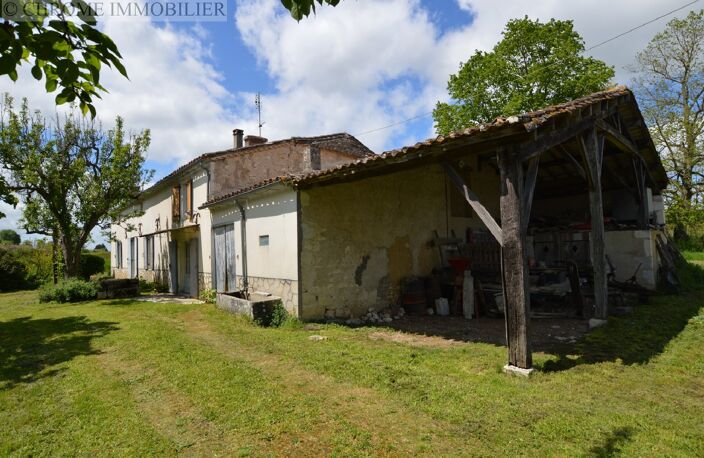 Ferme traditionnelle en pierre — photo 3