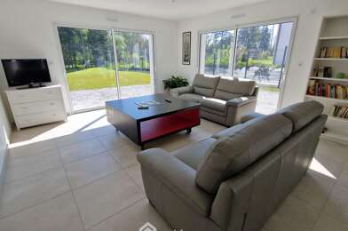 Immeuble  648000 €