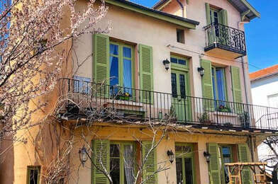 Maison 10 pièces 349000 €