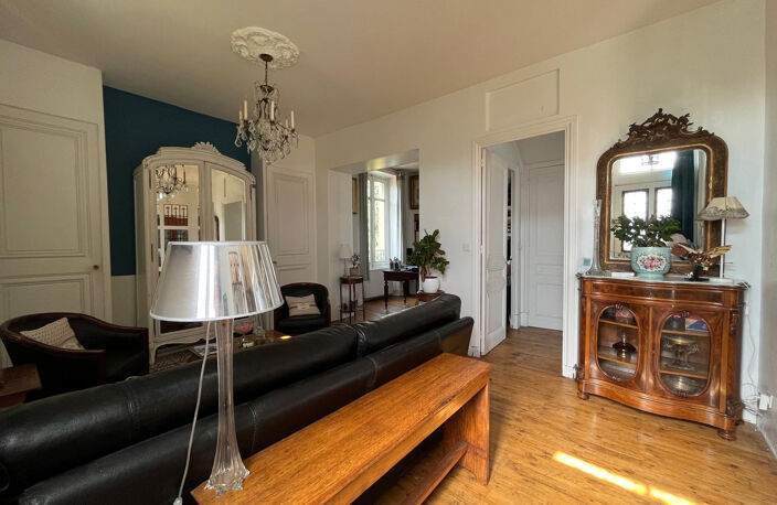 COUP DE COEUR - SUPERBE MAISON D'INGENIEUR DES ACIERIES DE L — photo 4