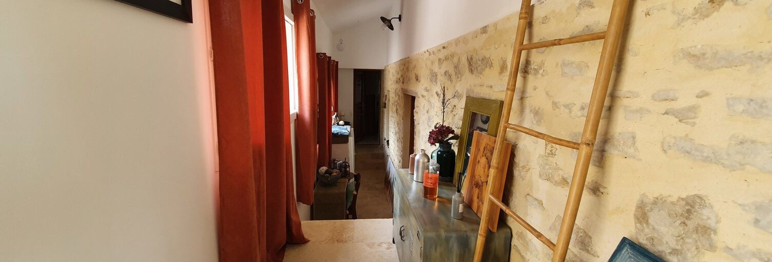 Maison 10 Pièces 463 m² à vendre à Cornillon (30630)