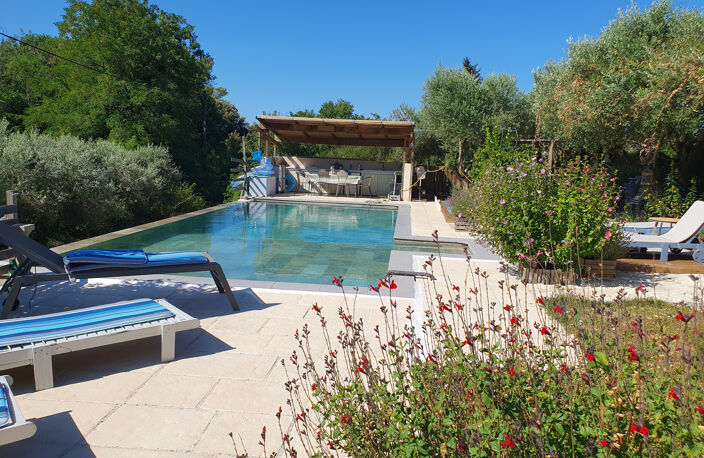 A Vendre GARD (30) - Mas avec chambres d'hôtes et piscine — photo 5