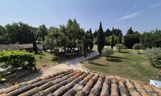 Maison 7 Pièces 250 m² à vendre à Eyragues (13630)