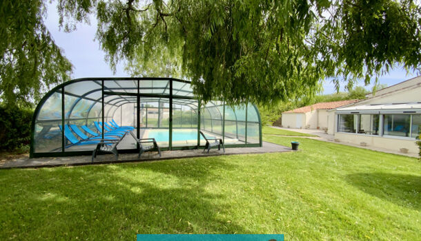 Villa / Maison 7 pièces  à vendre Pons 17800