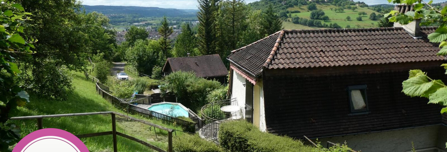 Maison 9 Pièces 237 m² à vendre à Saint-Céré (46400)