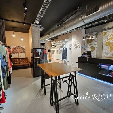 Commerce  360000 €