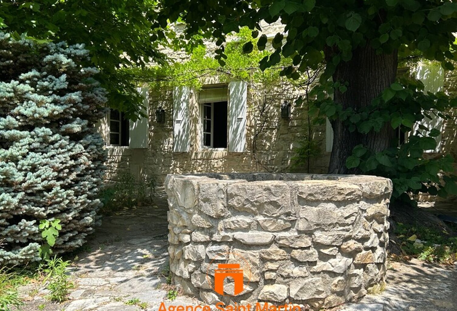 Demeure — photo 1