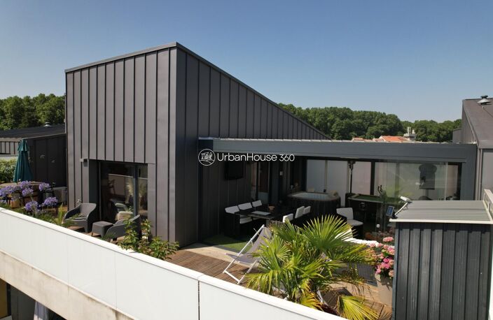 MAISON-APPARTEMENT TERRASSE JARDIN AU-DESSUS DES TOITS DE TOULOUSE CENTRE — photo 3