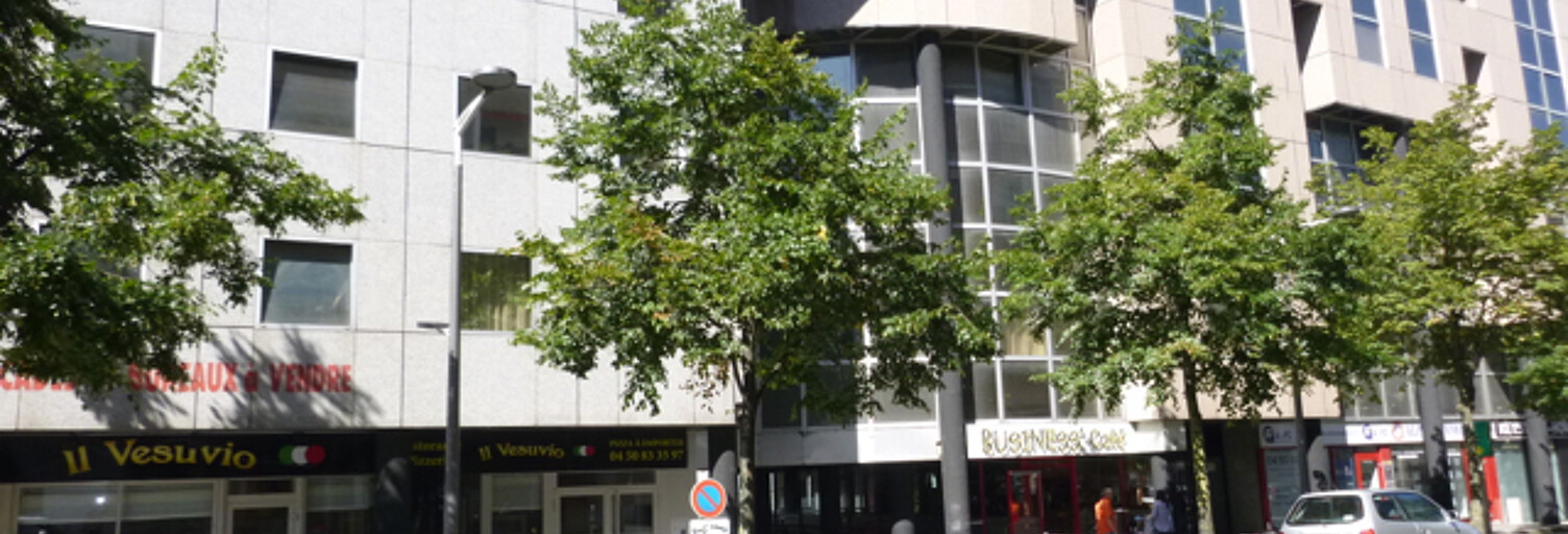 Garage   m² à louer à Annemasse (74100)