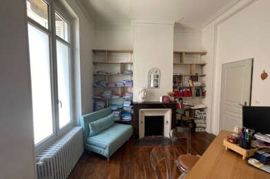 Bureau 2 pièces 1000 €