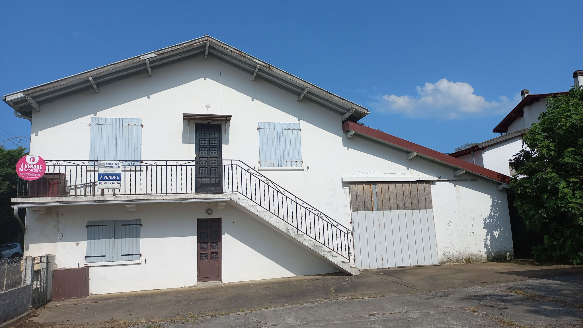 Villa / Maison  T10 à vendre Domezain-Berraute 64120