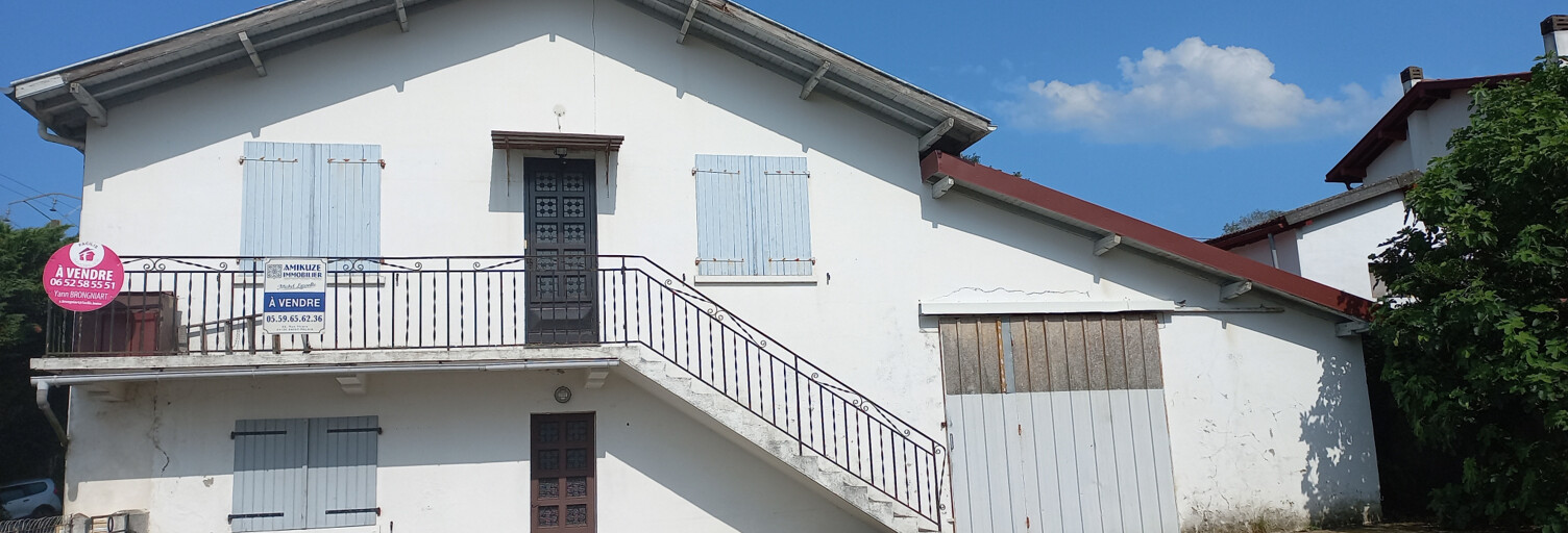 Maison 10 Pièces 231 m² à vendre à Domezain-Berraute (64120)