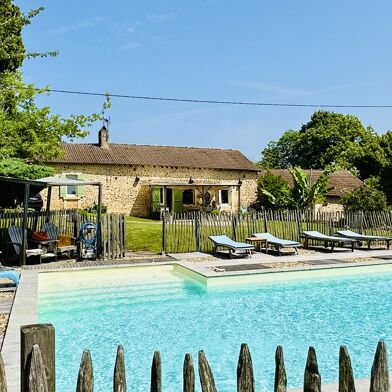 Maison 8 pièces 475000 €