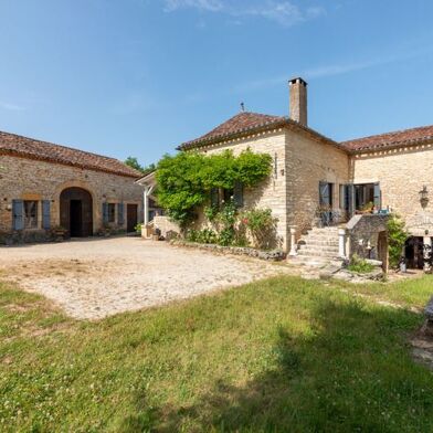 Maison 7 pièces 498000 €