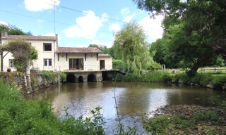 Maison 9 Pièces 185 m² à vendre à Saint-Pierre-du-Palais (17270)