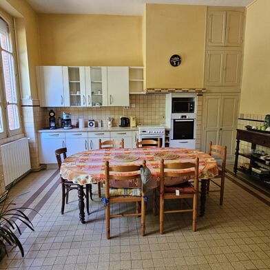 Maison 8 pièces 1260000 €