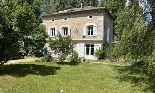 Maison 7 Pièces 271 m² à vendre à Montbron (16220)