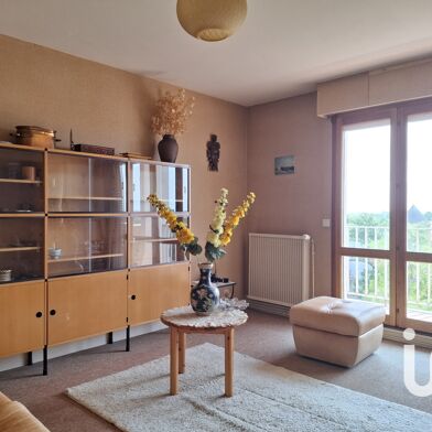 Appartement 3 pièces 252000 €