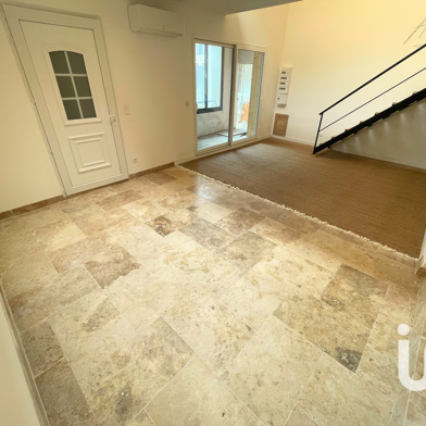 Appartement 4 pièces 255000 €