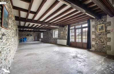 Maison de bourg de 11 pièces principales — photo du bien