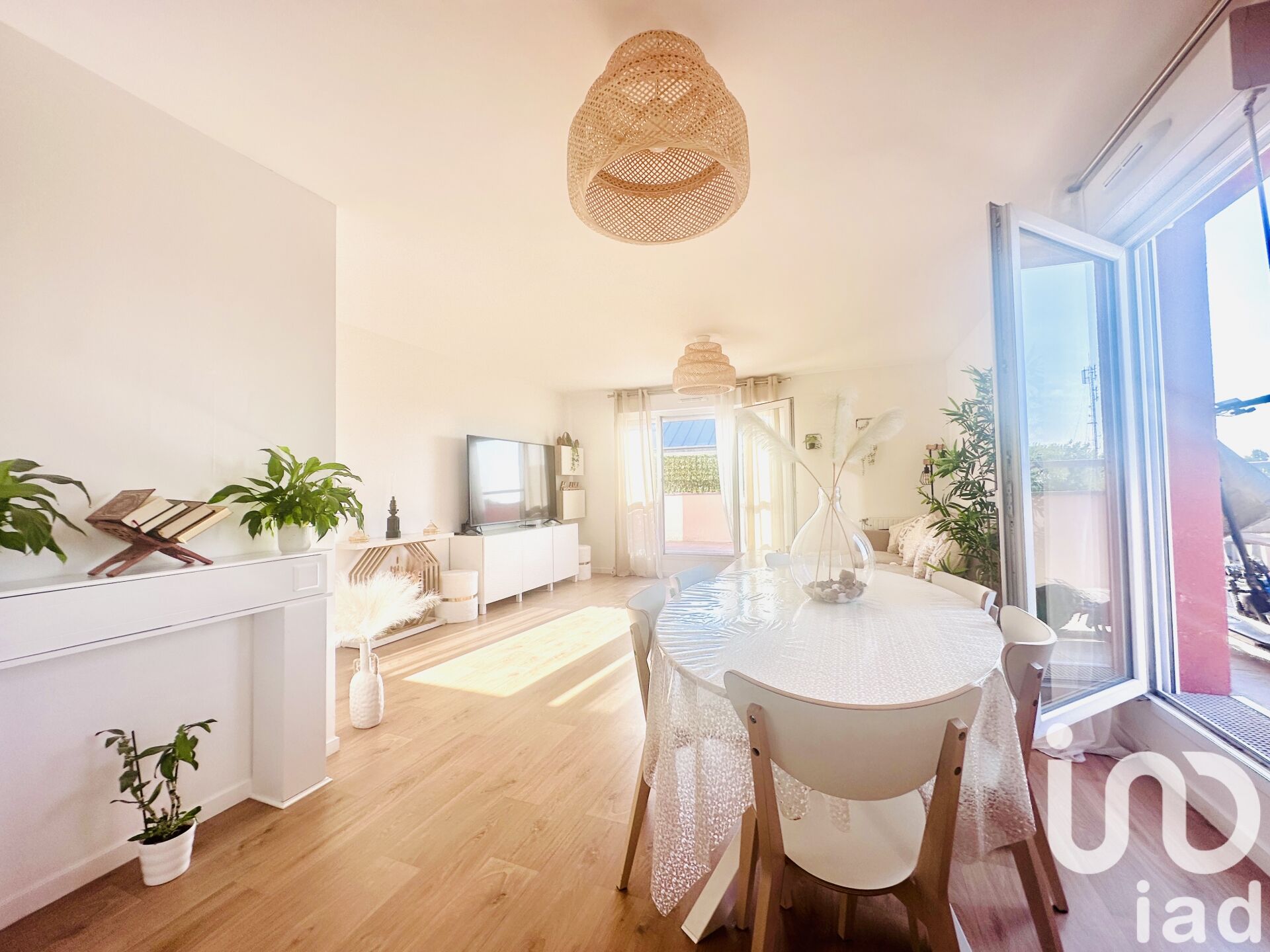 Trappes - 69m² - 4p. - 2ch.