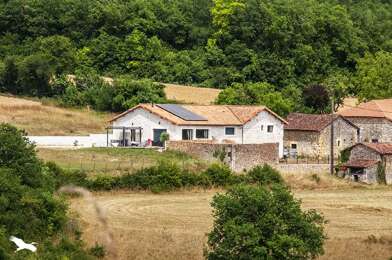 Maison 5 pièces 410670 €