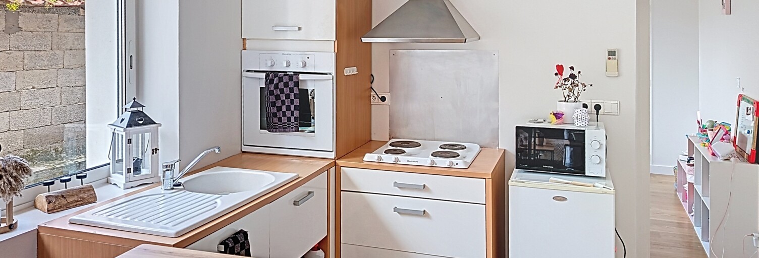 Immeuble  95 m² à vendre à Maillezais (85420)