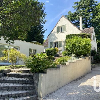 Maison 7 pièces 450000 €