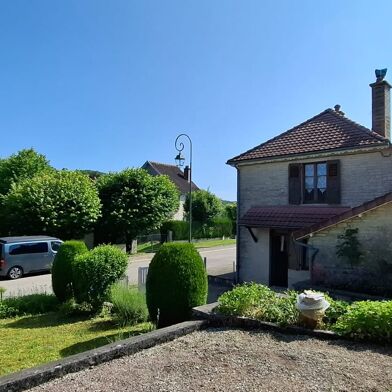 Maison 8 pièces 115500 €