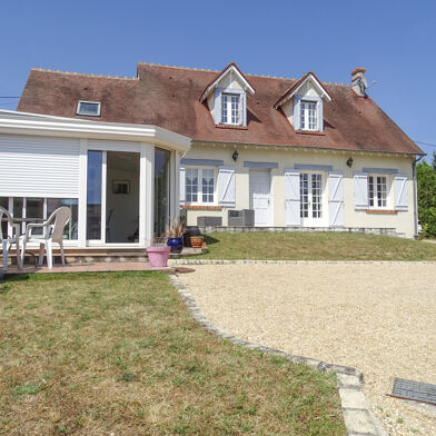 Maison 8 pièces 250275 €