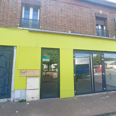 Commerce 2 pièces 1750 €