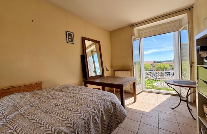APPARTEMENT ROMANS SUR ISERE — photo 4