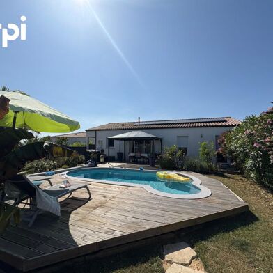 Maison 4 pièces 323500 €