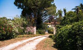 Maison 11 Pièces 329 m² à vendre à Tarascon (13150)