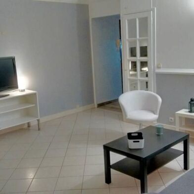 Appartement 4 pièces 1420 €