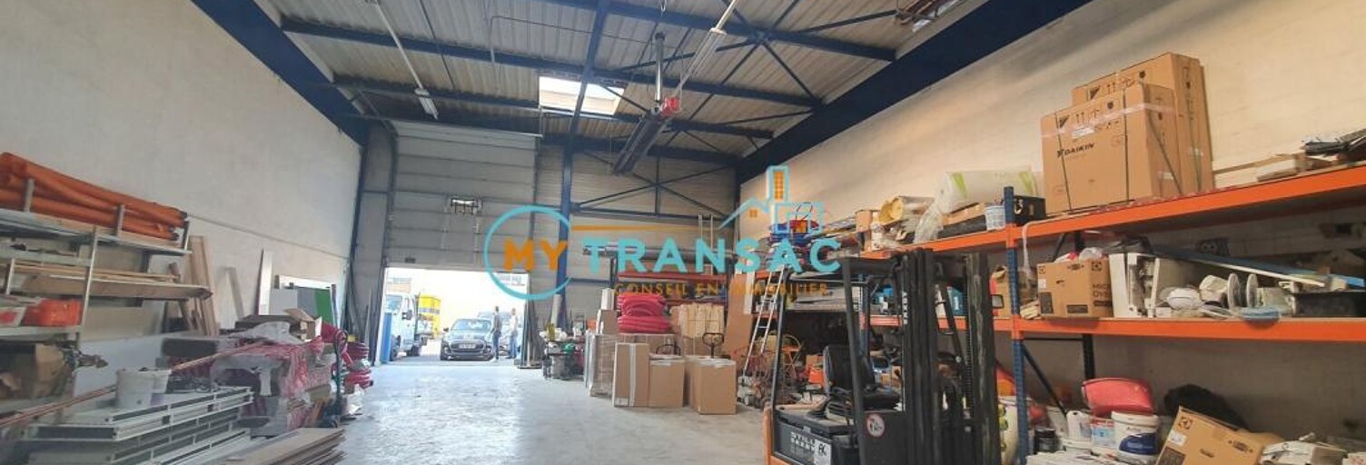 Local industriel  1043 m² à louer à Chelles (77500)